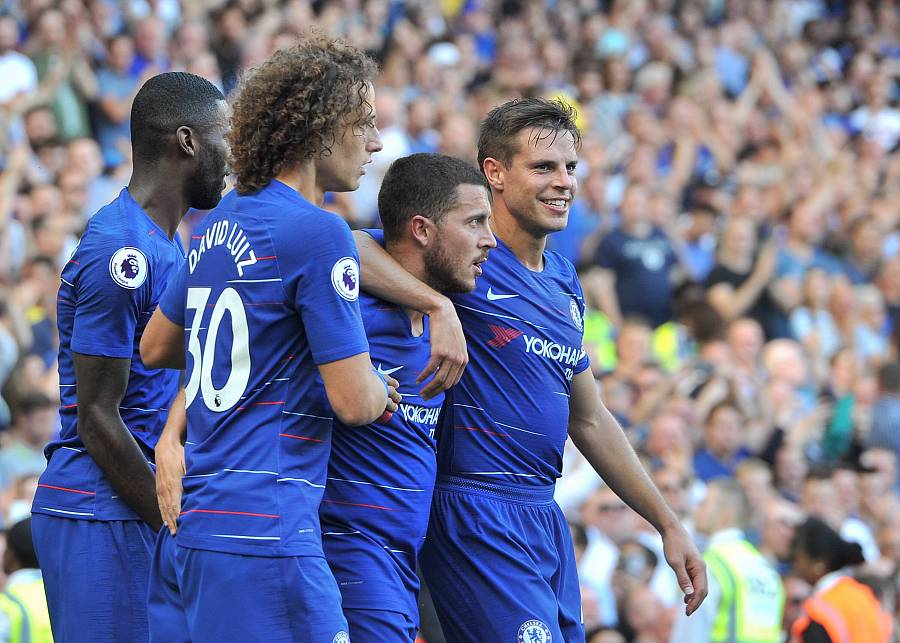 包含切尔西威尔演戏连胜晋级次轮的词条