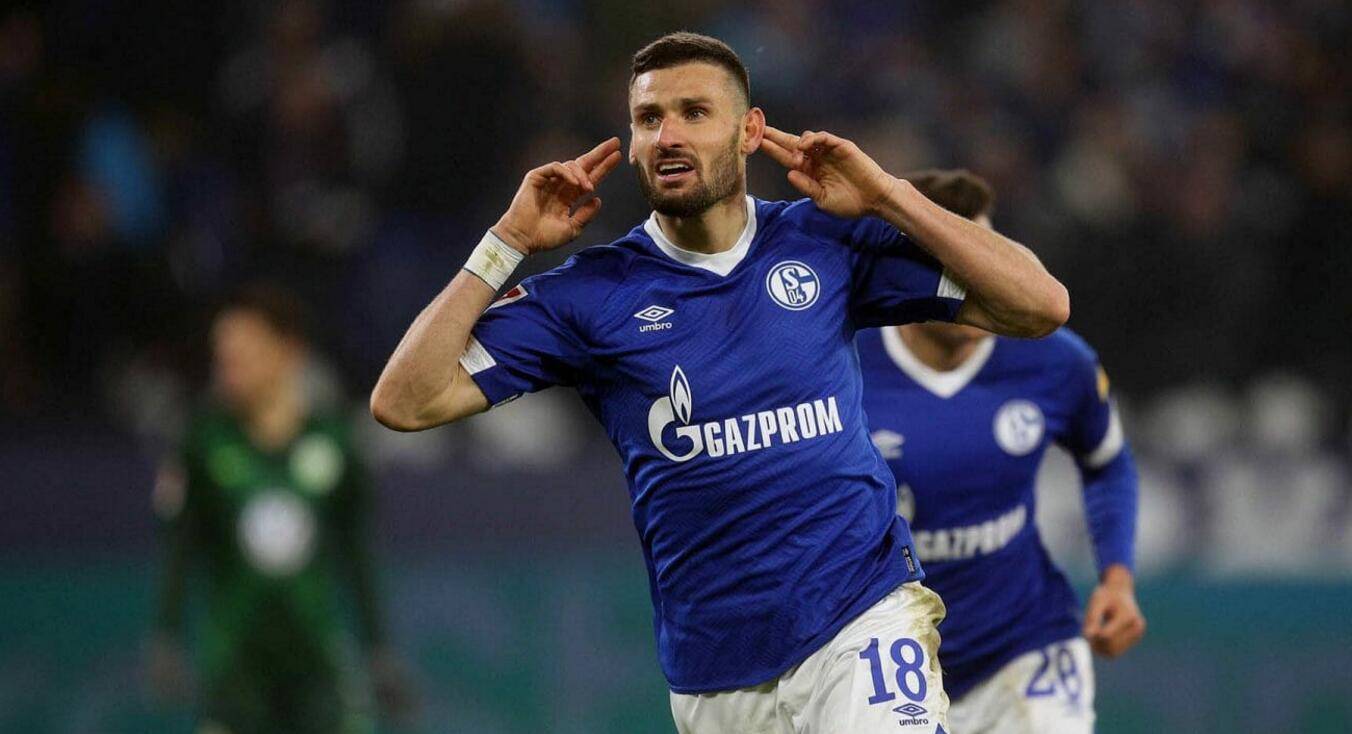 关于沙尔克主场遇挫，抢分需改进的信息